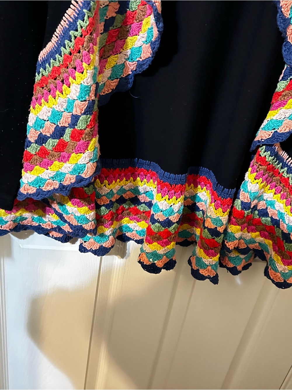 Black Open-Front Cardigan with Multicolor Crochet Trim - Picture 5 of 7